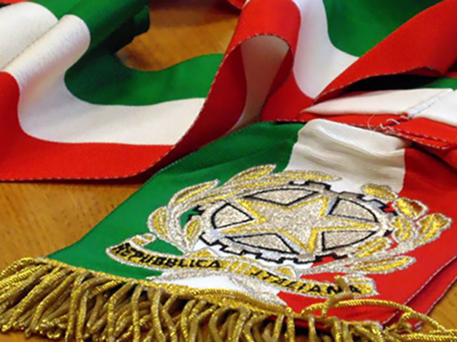 Concessione del finanziamento per l'esecuzione dell'intervento di adeguamento antincendio della Scuola Secondaria di Primo Grado "don G. Papa" e della relativa palestra.